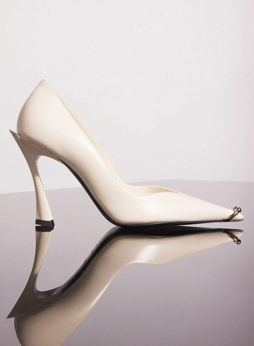 Shoes|MUGLER ivory leather piercing fang 95 pump