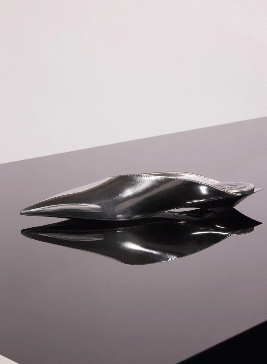 Shoes|MUGLER gunmetal leather fang flat mules