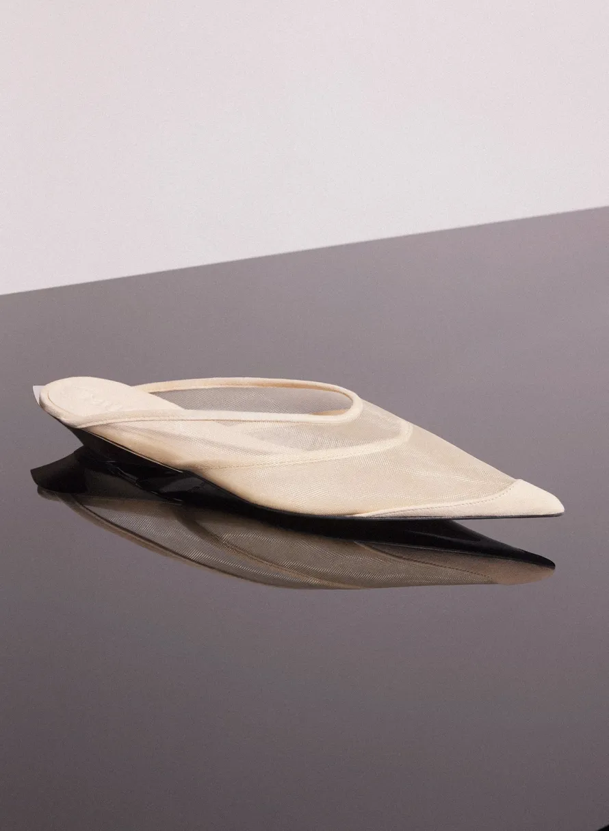 Shoes|MUGLER tan mesh fang flat mules