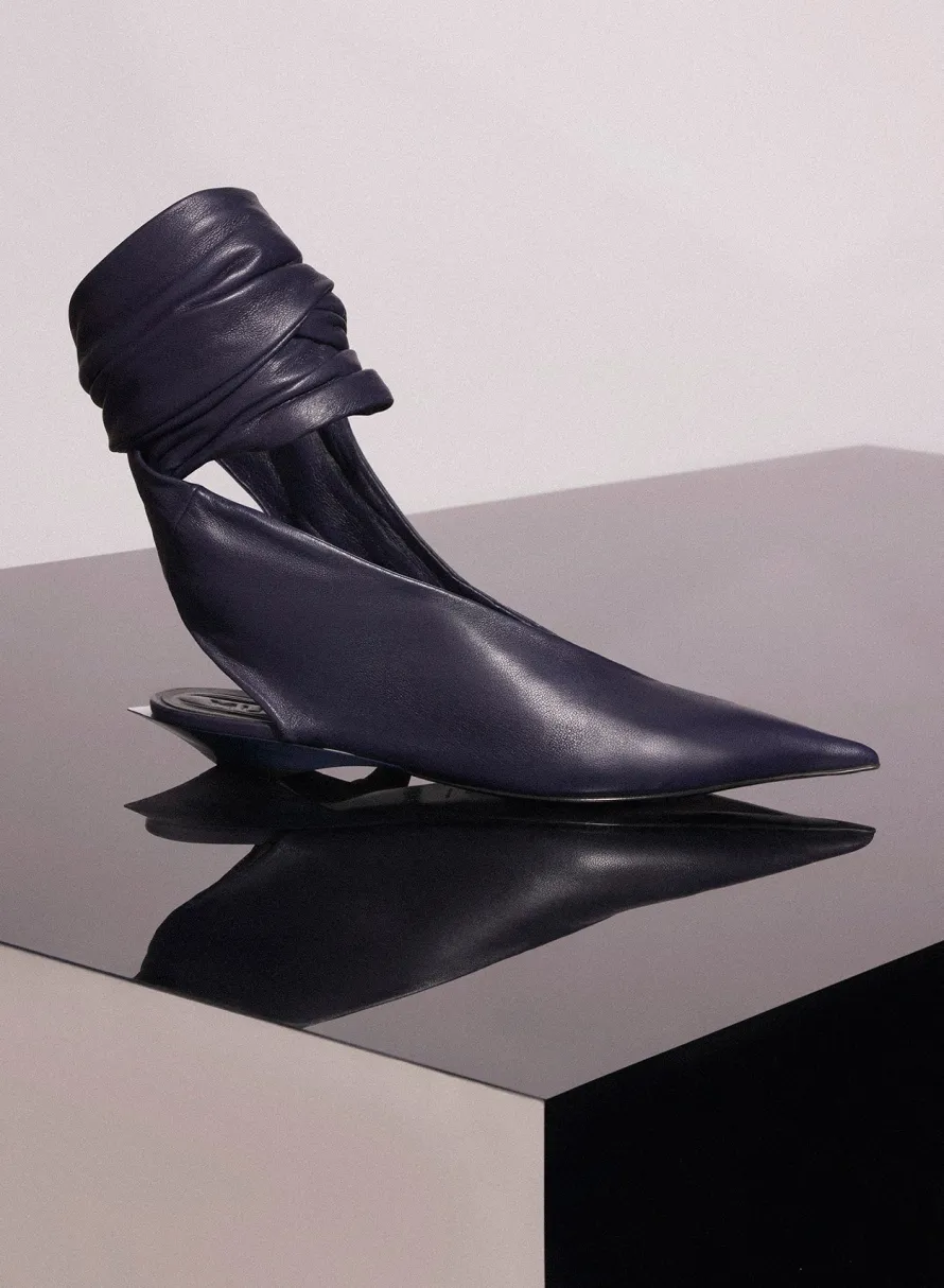 Shoes|MUGLER midnight blue leather knot fang flat mules